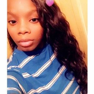 Meet your Posher, Keemya